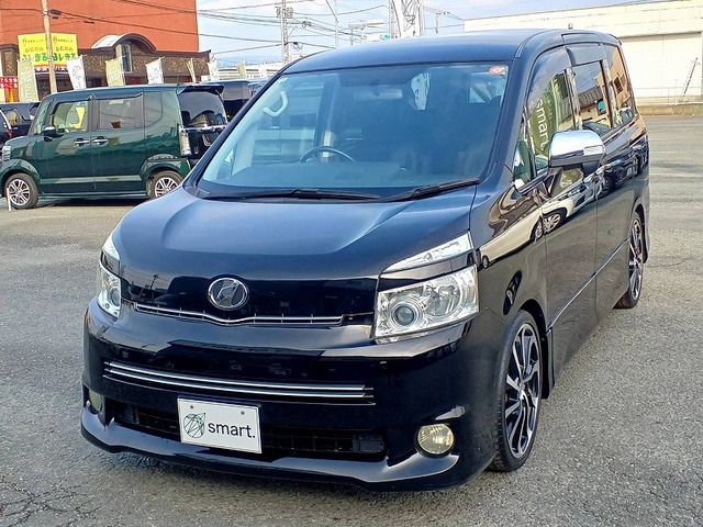 TOYOTA VOXY 2009 Image 31