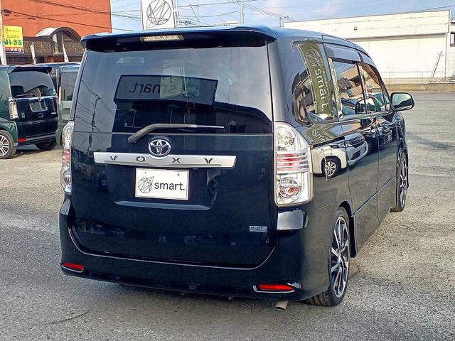 TOYOTA VOXY 2009 Image 31