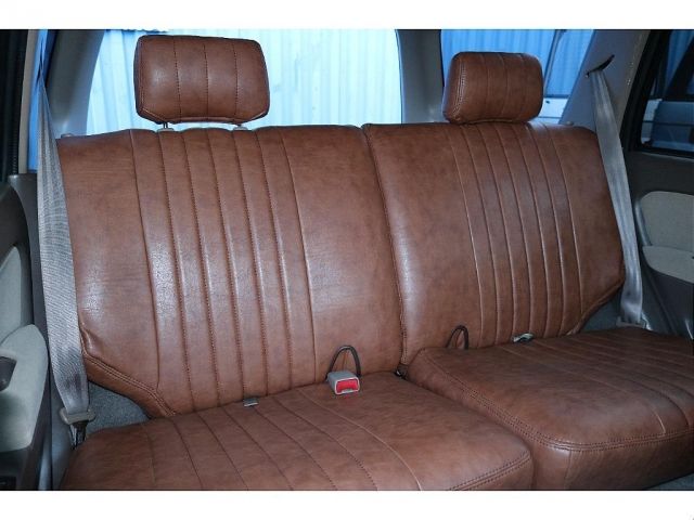 TOYOTA HILUXSURF WAGON 4WD 2001 Image 31