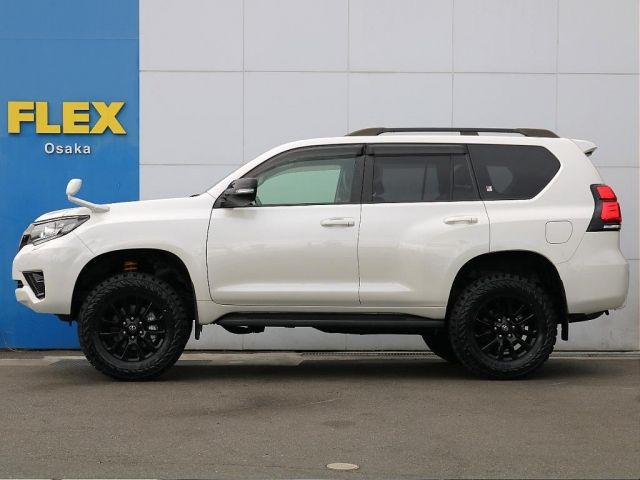 TOYOTA LANDCRUISER PRADO 2021 Image 31