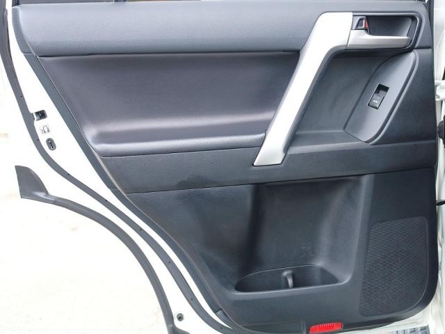 TOYOTA LANDCRUISER PRADO 2021 Image 31