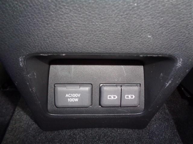 TOYOTA LEXUS NX350H 2022 Image 31