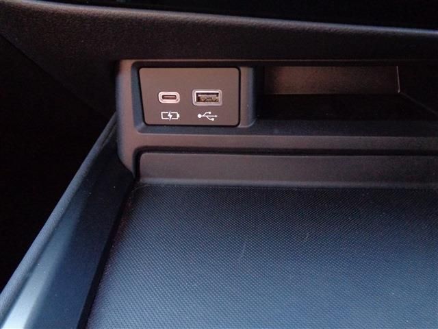 TOYOTA LEXUS NX350H 2022 Image 31