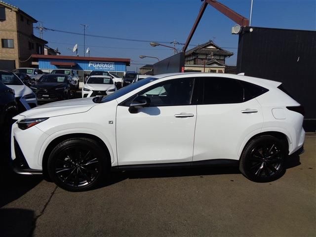 TOYOTA LEXUS NX350H 2023 Image 31