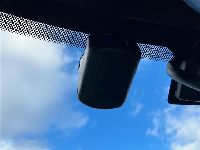 NISSAN SKYLINE HYBRID 4WD 2021 Image 31