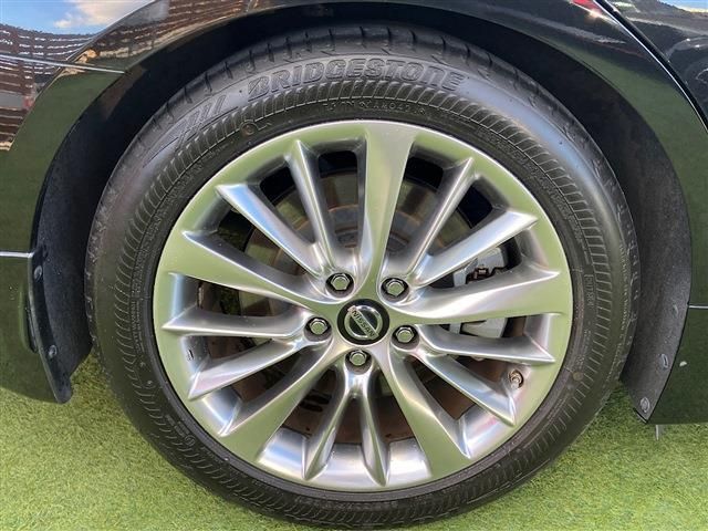 NISSAN SKYLINE HYBRID 4WD 2021 Image 31