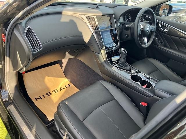 NISSAN SKYLINE HYBRID 4WD 2021 Image 31