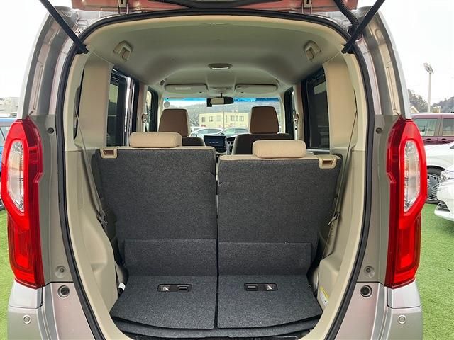 HONDA N BOX 2021 Image 31