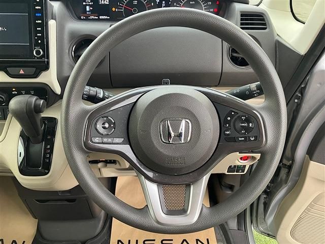 HONDA N BOX 2021 Image 31