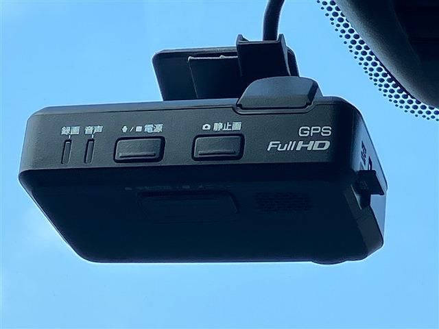 NISSAN NOTE 2017 Image 31