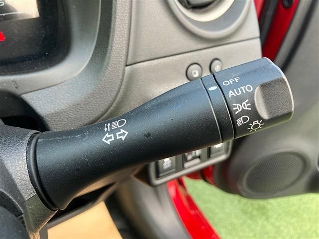 NISSAN NOTE 2017 Image 31