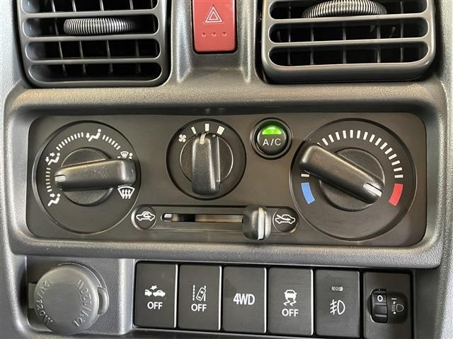 SUZUKI CARRY TRUCK 4WD 2020 Image 31