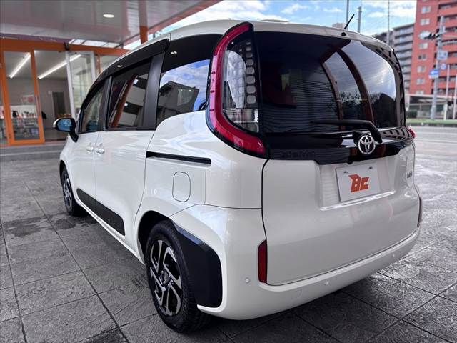 TOYOTA SIENTA HYBRID 2022 Image 31
