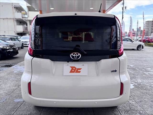 TOYOTA SIENTA HYBRID 2022 Image 31