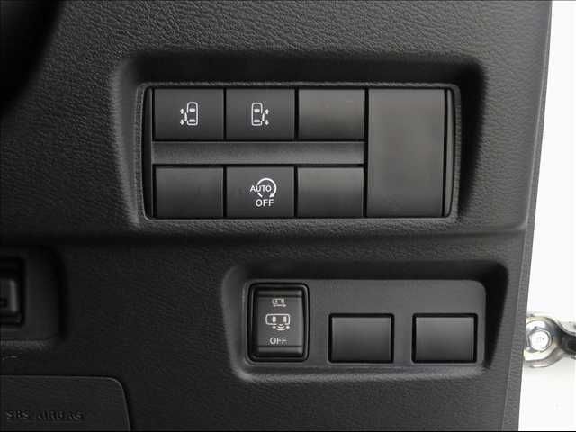 NISSAN ROOX 2023 Image 31