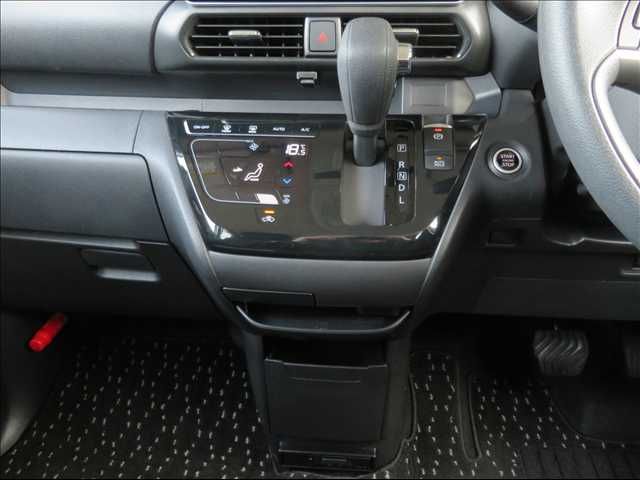 NISSAN ROOX 2023 Image 31