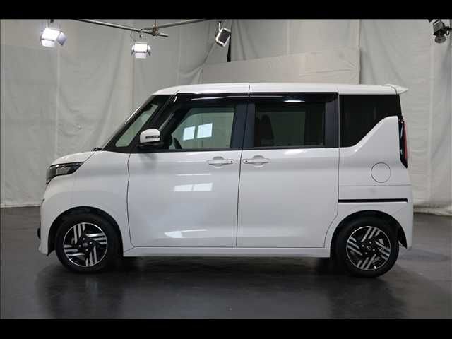 NISSAN ROOX 2023 Image 31