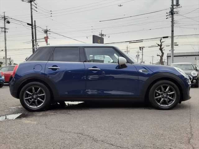 BMW MINI COOPER 5DOO 2016 Image 31