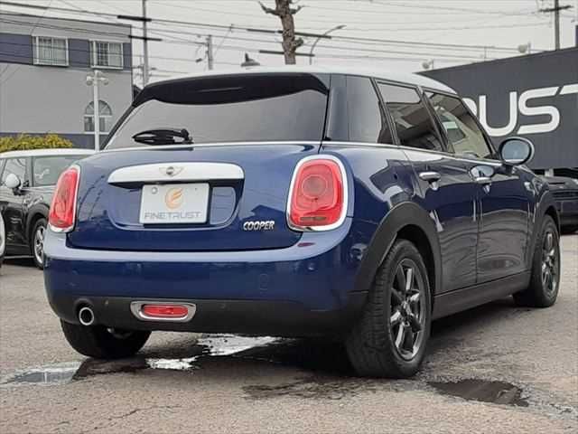 BMW MINI COOPER 5DOO 2016 Image 31