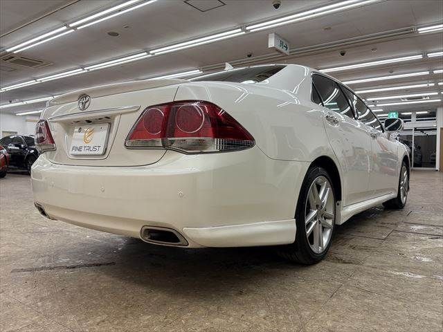 TOYOTA CROWN SEDAN 2010 Image 31