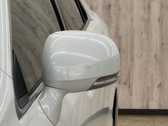 TOYOTA CROWN SEDAN 2010 Image 31