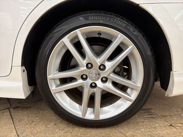 TOYOTA CROWN SEDAN 2010 Image 31