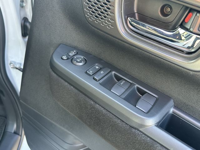 HONDA N BOX CUSTOM 2025 Image 31