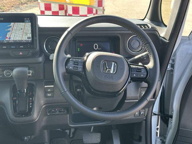 HONDA N BOX CUSTOM 2025 Image 31