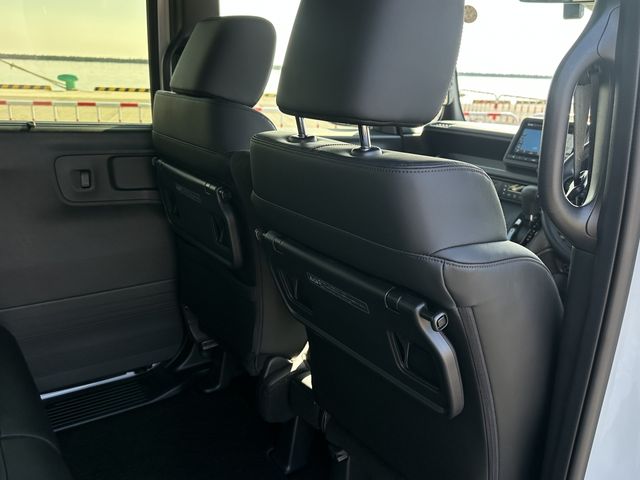 HONDA N BOX CUSTOM 2025 Image 31