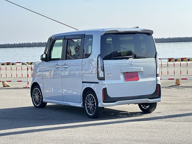 HONDA N BOX CUSTOM 2025 Image 31