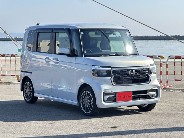 HONDA N BOX CUSTOM 2025 Image 31