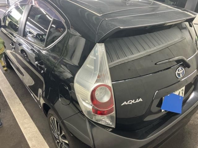 TOYOTA AQUA 2013 Image 31