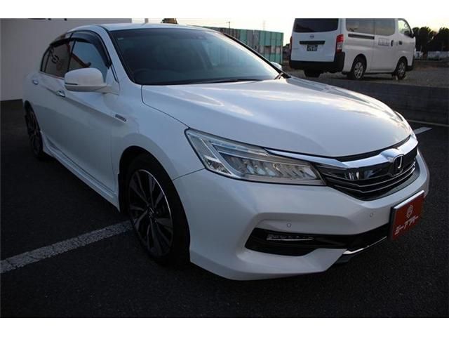HONDA ACCORD HYBRID 2018 Image 31