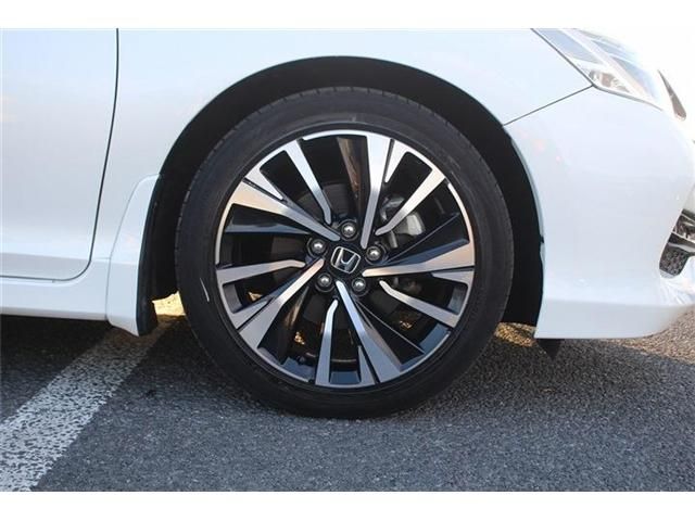 HONDA ACCORD HYBRID 2018 Image 31