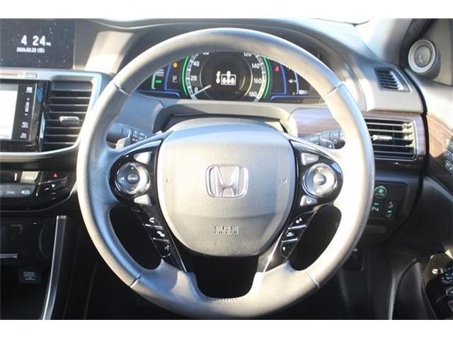 HONDA ACCORD HYBRID 2018 Image 31