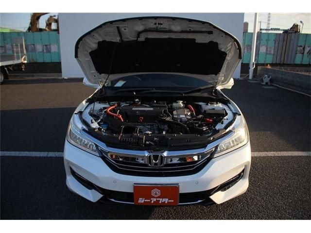 HONDA ACCORD HYBRID 2018 Image 31