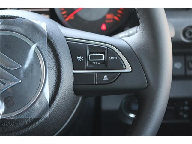 SUZUKI JIMNY NOMADE 2026 Image 31