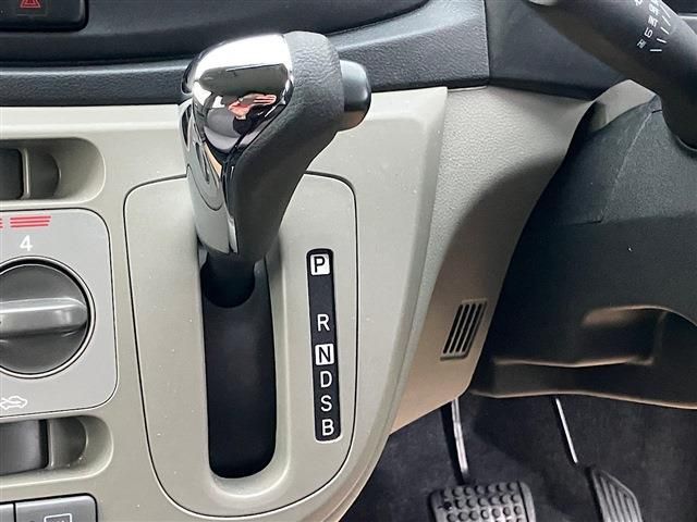 DAIHATSU MIRA E:S 2014 Image 31