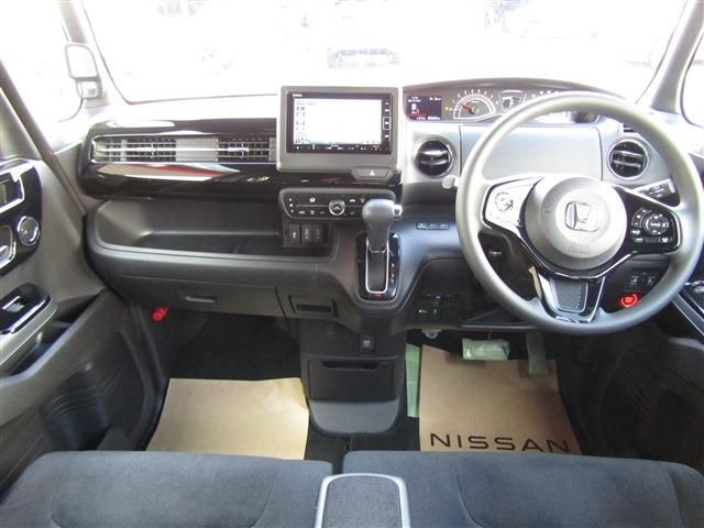 HONDA N BOX CUSTOM 2021 Image 31