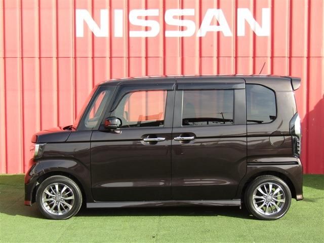 HONDA N BOX CUSTOM 2021 Image 31