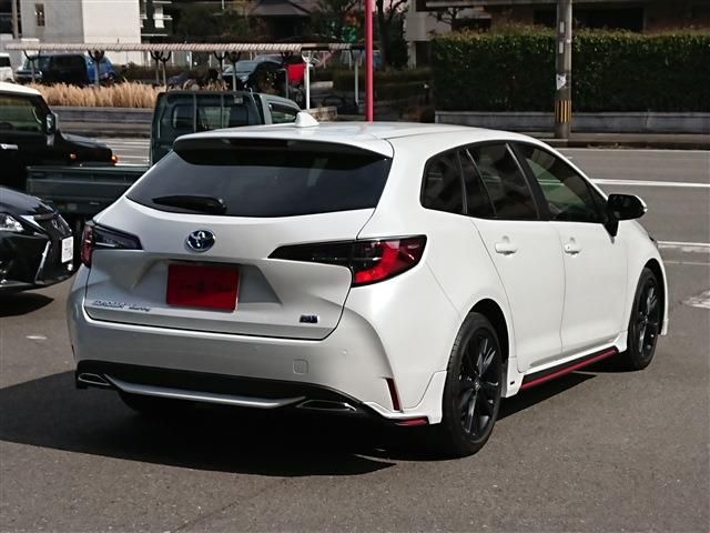 TOYOTA COROLLA TOURING HYBR 2022 Image 31