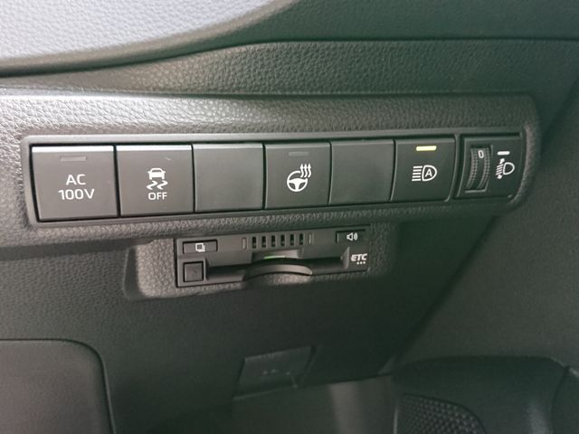 TOYOTA COROLLA TOURING HYBR 2022 Image 31