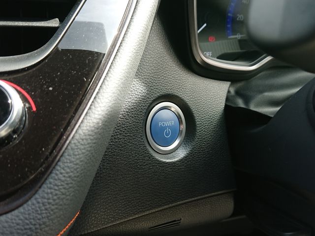 TOYOTA COROLLA TOURING HYBR 2022 Image 31