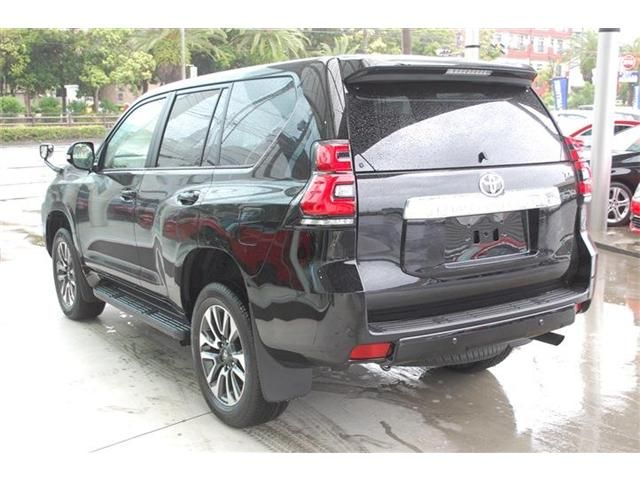 TOYOTA LANDCRUISER PRADO 2022 Image 31