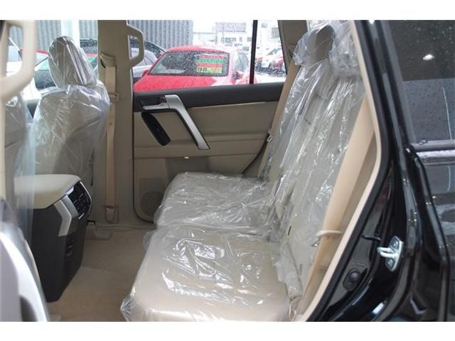 TOYOTA LANDCRUISER PRADO 2022 Image 31