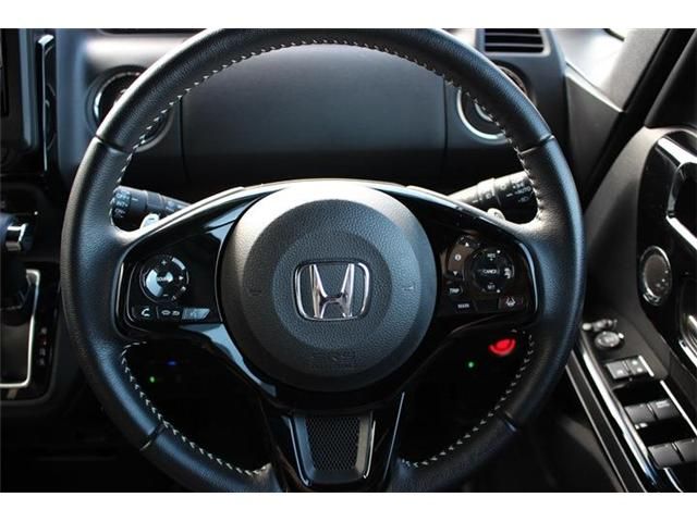 HONDA N BOX CUSTOM 2021 Image 31