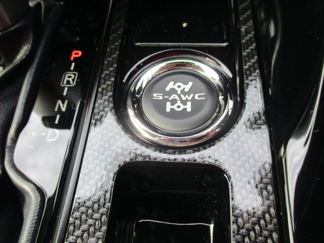 MITSUBISHI ECLIPSE CROSS 4WD 2018 Image 31