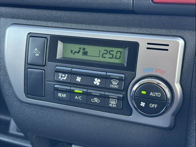 TOYOTA HIACE VAN 2WD 2019 Image 31