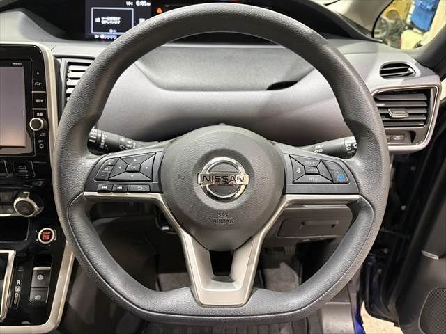 NISSAN SERENA  S-HYBRID 2017 Image 31