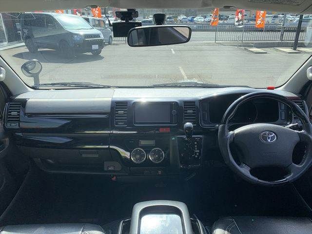 TOYOTA HIACE VAN 2WD 2013 Image 31